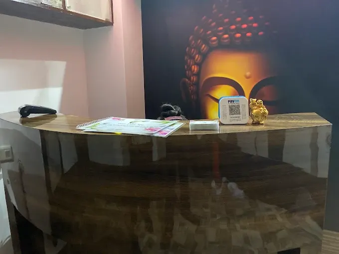 Feel Leaf Spa reception in Juhu